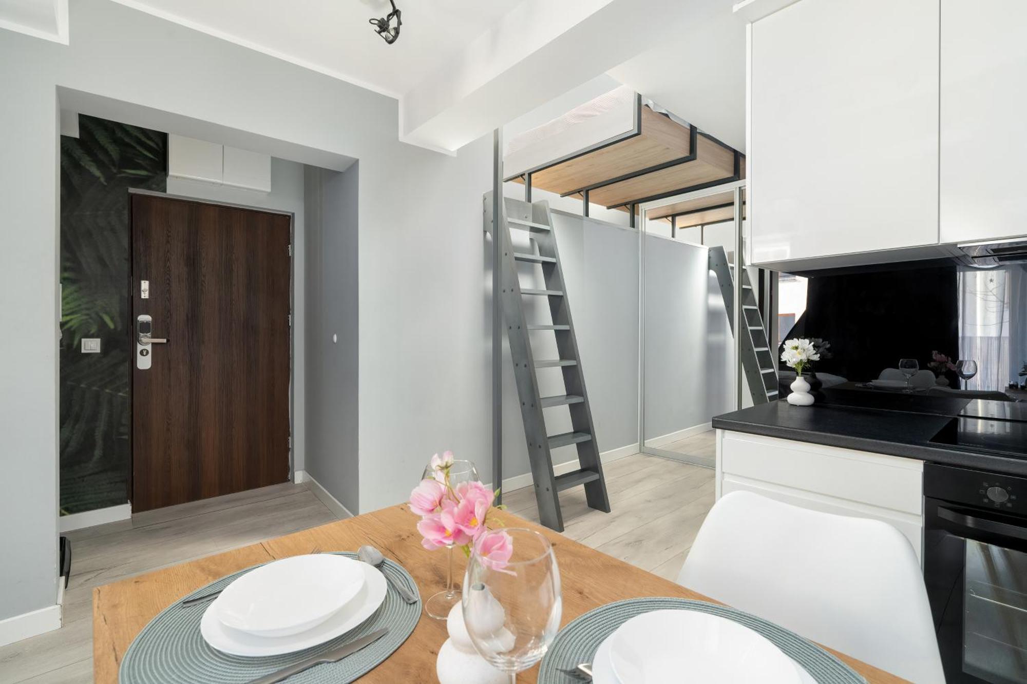Stylowe I Eleganckie Studia Very Berry W Poznaniu By Noclegi Renters Exterior photo
