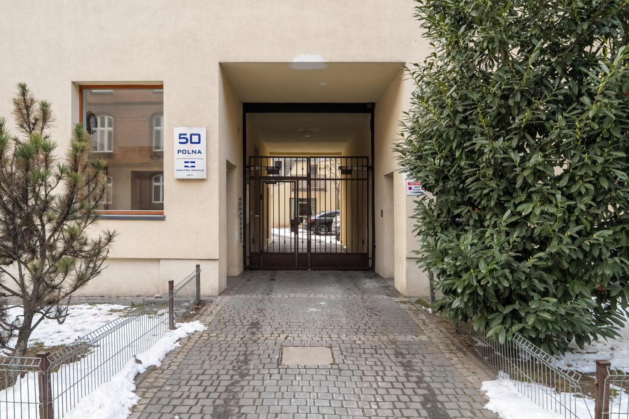 Stylowe I Eleganckie Studia Very Berry W Poznaniu By Noclegi Renters Exterior photo